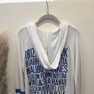 Sundry lightweight pullover hoodie.